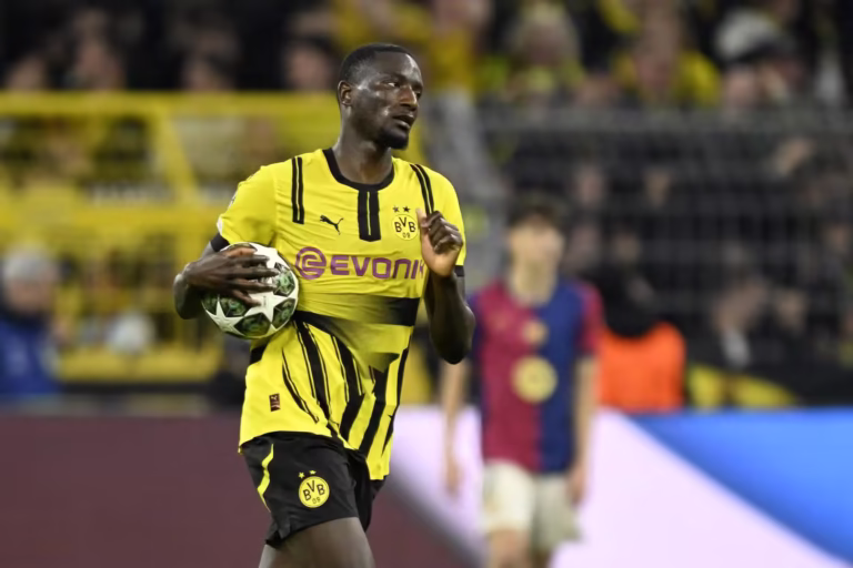 "กีราสซี่" ทุบสถิติ "ซาล่าห์" แข้งแอฟริกันยิงมากสุดศึก UCL ฤดูกาลเดียว