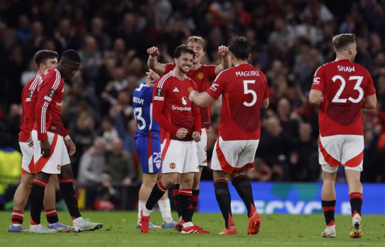 "เซอร์ จิม" คุมเข้มงดแจกตั๋วฟรีนัดชิงยูโรป้า ลีก ให้ทีมสตาฟฟ์