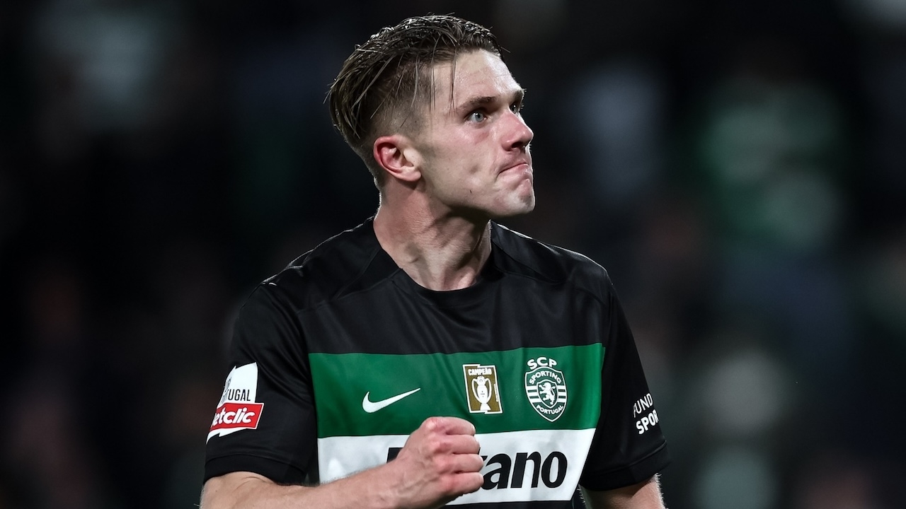 ฟาบริซิโอ โรมาโน นักข่าวชื่อดัง วิคเตอร์ โยเคเรส ดาวยิงสปอร์ติง ลิสบอน เลือกทีมใหม่แล้ว หลังมีข่าวกับ แมนเชสเตอร์ ยูไนเต็ด และ อาร์เซนอล ฟาบริซิโอ โรมาโน นักข่าวชื่อดัง วิคเตอร์ โยเคเรส ดาวยิงสปอร์ติง ลิสบอน เลือกทีมใหม่แล้ว หลังมีข่าวกับ แมนเชสเตอร์ ยูไนเต็ด และ อาร์เซนอล