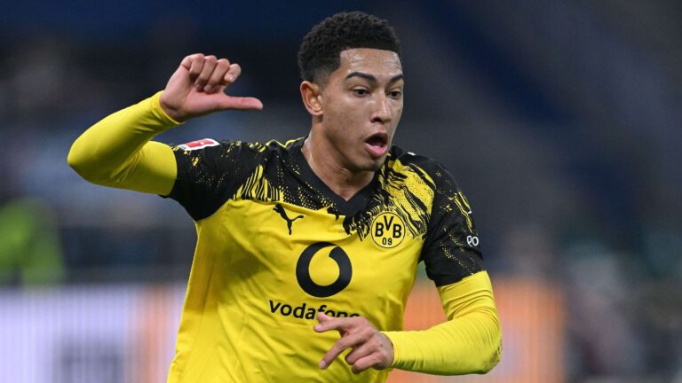 Jobe Bellingham กลายเป็น 'แชมป์ฝึกซ้อม' ของ Borussia Dortmund ขณะพยายามพลิกสถานการณ์ฝันร้ายใน BVB