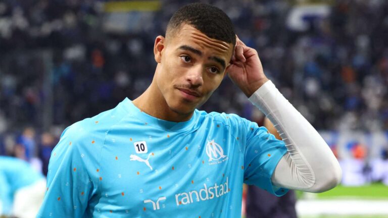 ทำไม Mason Greenwood ถูกเปลี่ยนตัวในเกมเสี่ยงดวงแพ้ PSG ชิงฝรั่งเศส ซูเปอร์คัพ