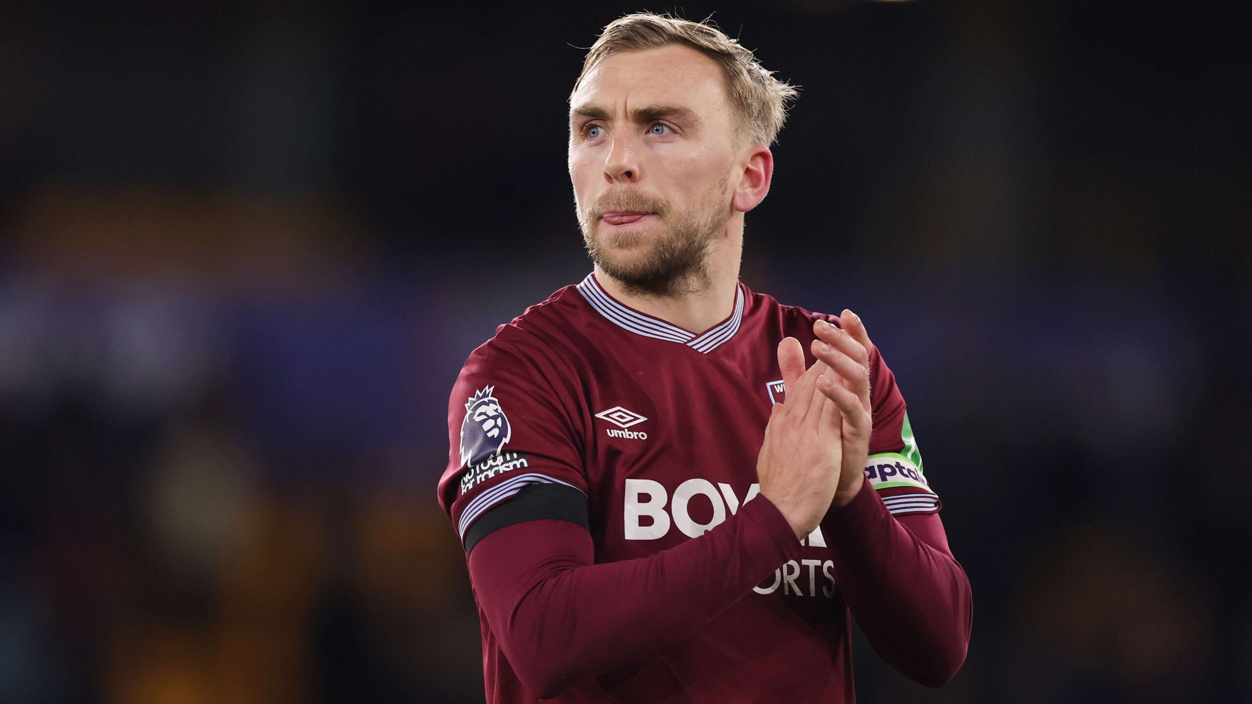 เปิดเผยเงินเดือน Jarrod Bowen และเพื่อนร่วมทีม West Ham หากตกชั้นสู่ Championship จะถูกลดเท่าไร