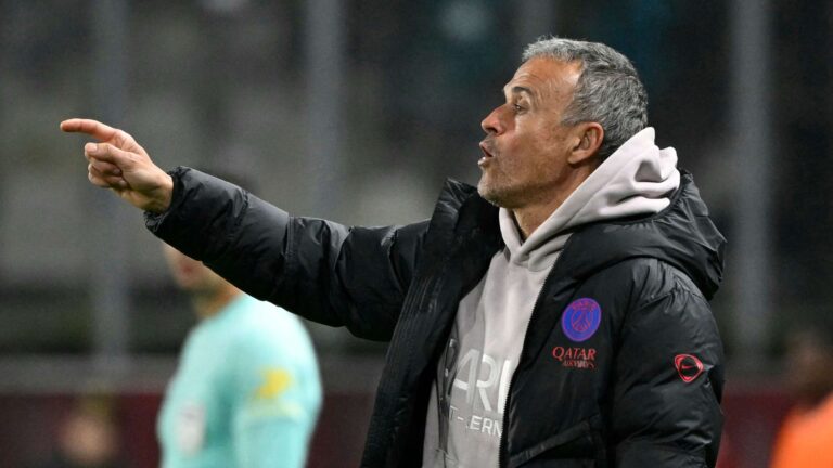 Luis Enrique เปิดรับข้อเสนอการ์ดสีส้ม พร้อมหนุนระบบ "sin-bin"