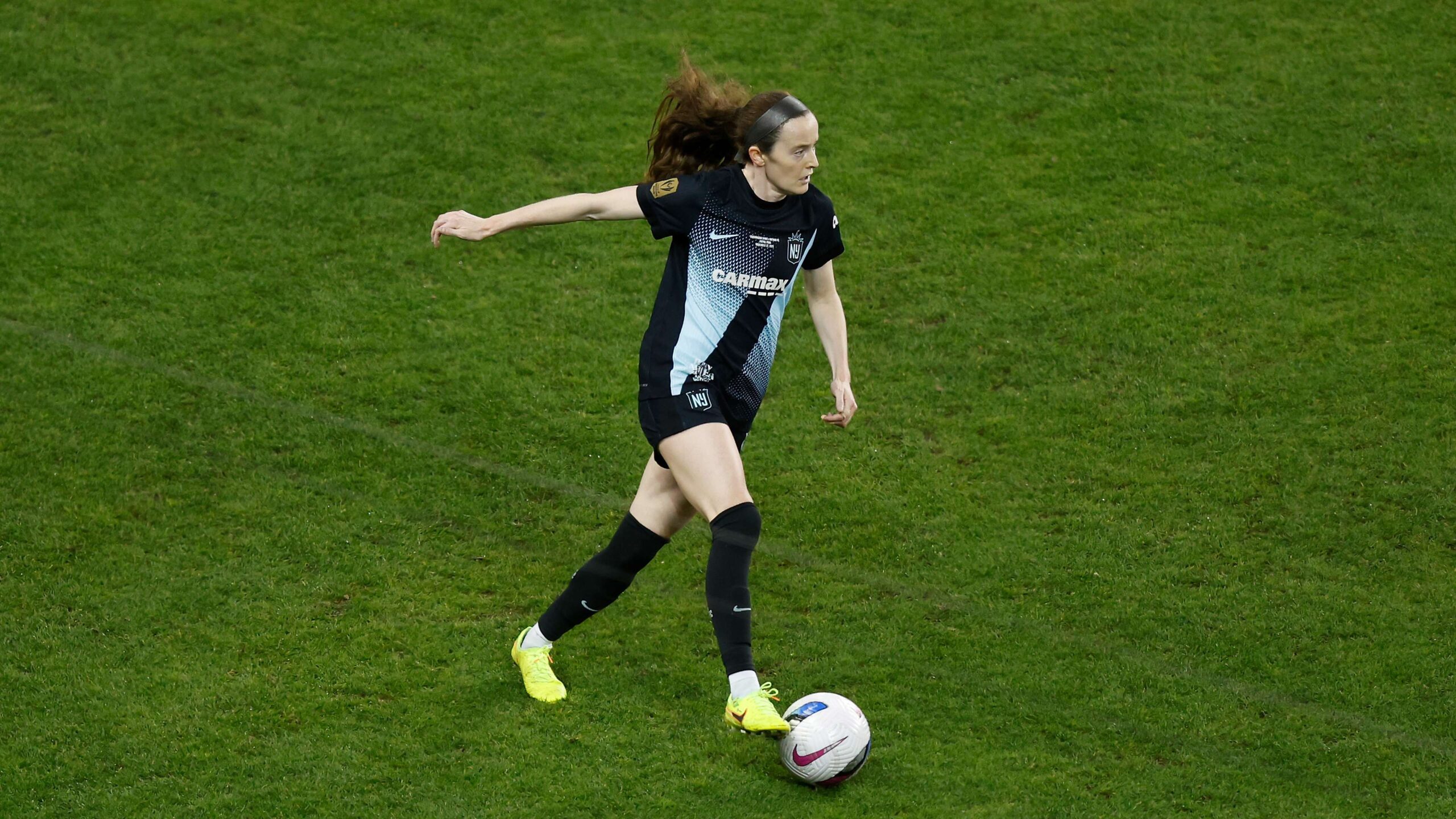 Rose Lavelle ของ Gotham FC คว้า U.S. Soccer Female Player of the Year หลังฤดูกาลพาแชมป์