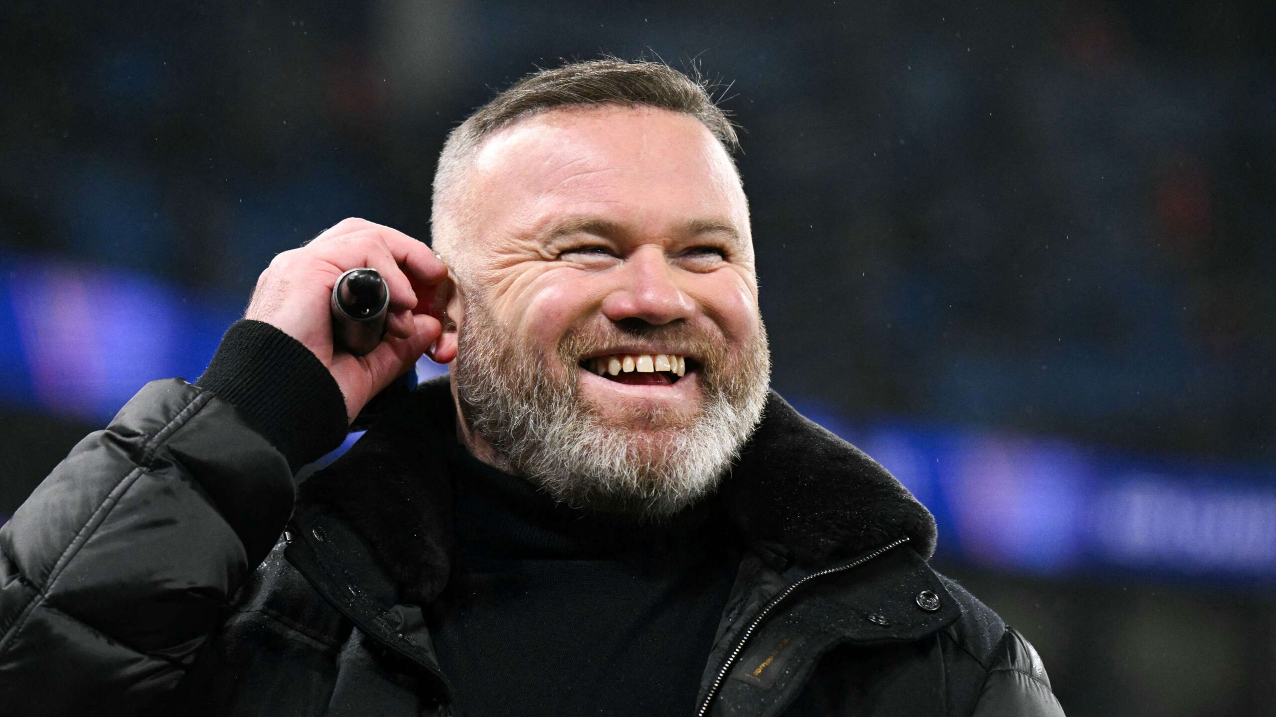 Rooney เปิดเผยว่าเขาหูหนวกข้างซ้าย ขณะทำงานบน Match of the Day และ Carrick เริ่มต้นงานกุนซือ Man Utd ก่อนโปรแกรมบุกไป Arsenal