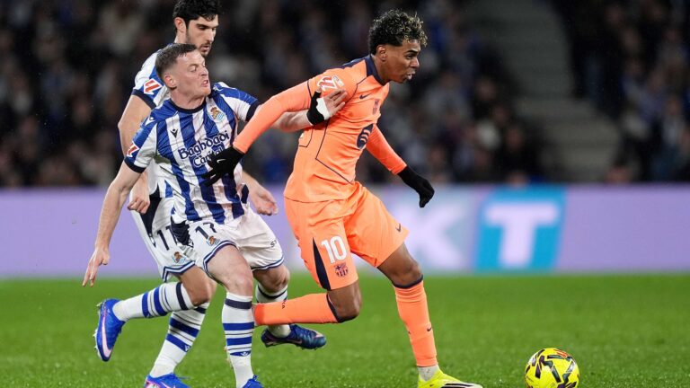 Lamine 'Houdini' Yamal ตะลึงแนวรับ Real Sociedad ด้วยจังหวะเลี้ยงบอลสุดงามที่ Anoeta