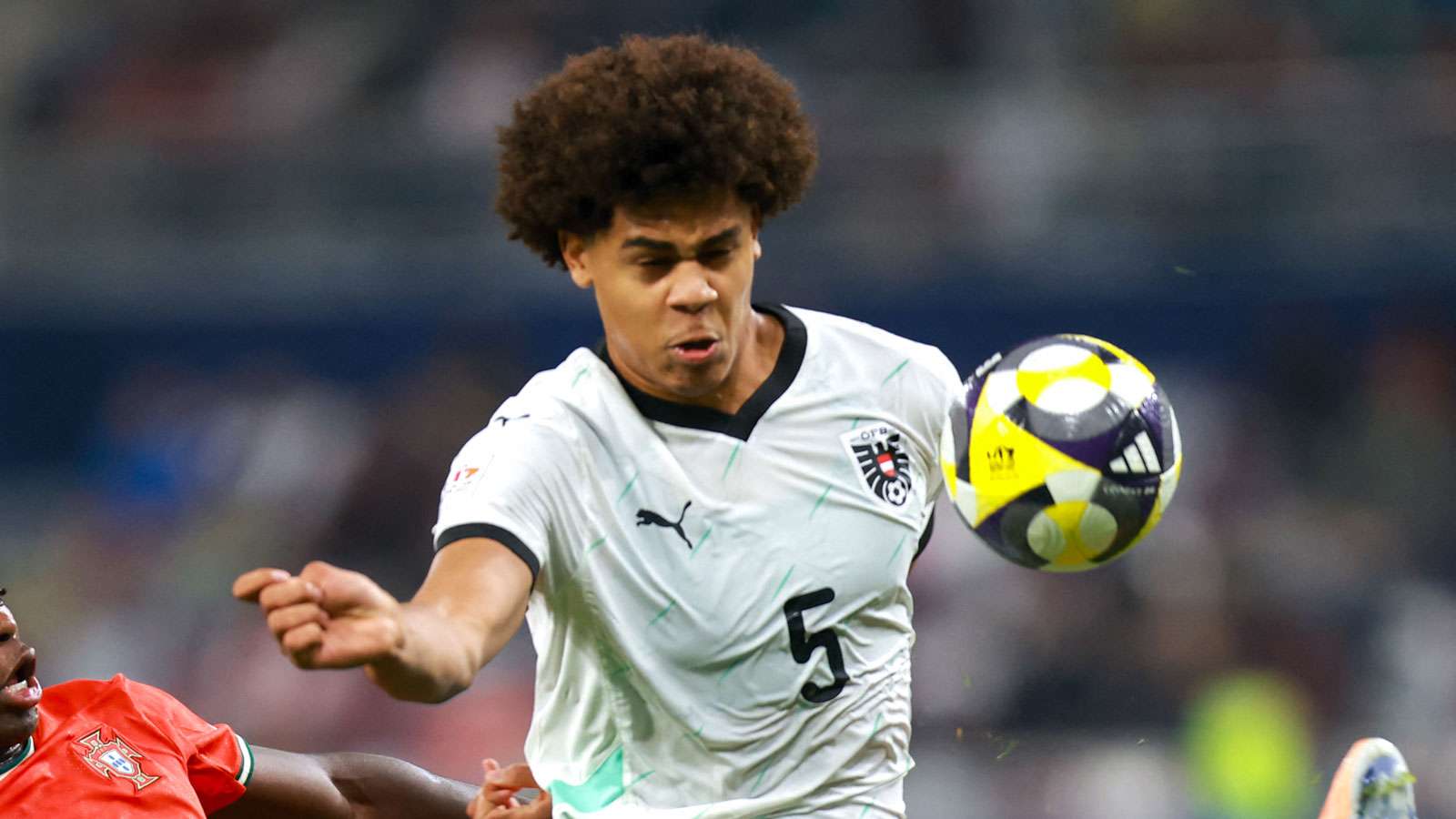 ลิเวอร์พูลประกาศบรรลุข้อตกลงคว้ากองหลังอนาคตไกล อิเฟอานี นดูควเว จากออสเตรีย เวียนนา