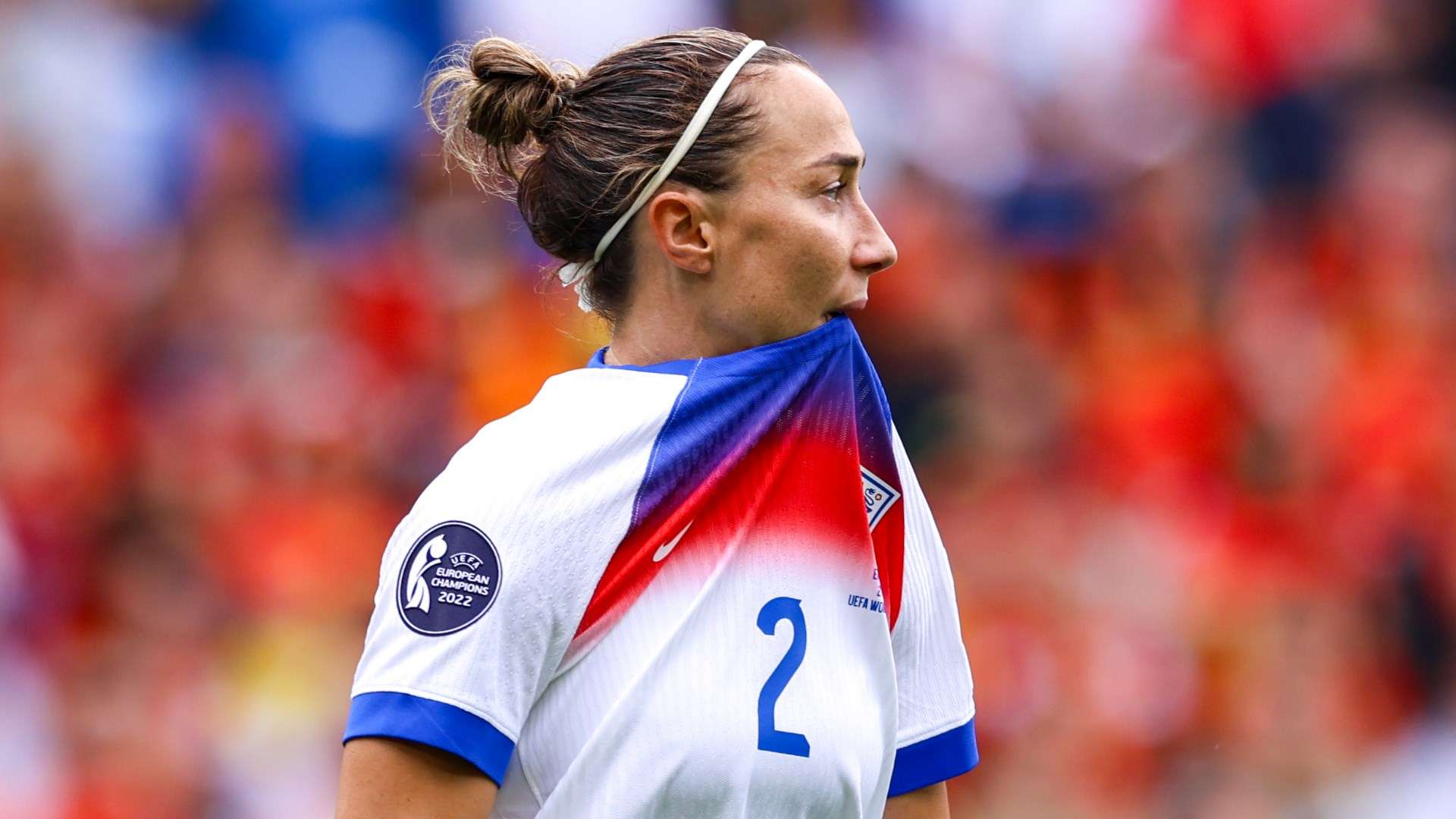 ความกังวลต่อ Chelsea และอังกฤษ! ลูซี บรอนซ์เจ็บแข้งเดิมซ้ำรอยหลังยูโร 2025