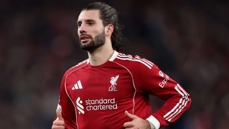 โดมินิค ซโบซโลไล เผยอนาคตกับลิเวอร์พูลไม่ใช่เรื่องในมือของตนเอง ขณะที่สโมสรอยู่ระหว่างเจรจาขยายสัญญา