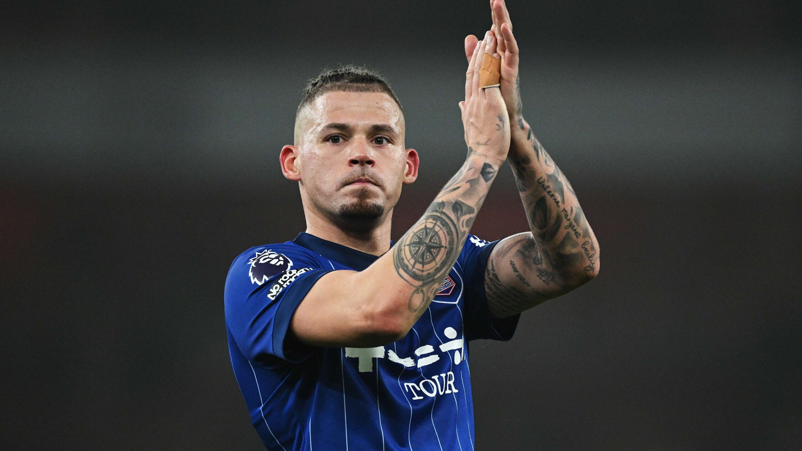 เคลวิน ฟิลลิปส์ เตรียมย้ายออกจากแมนเชสเตอร์ ซิตี้ ไปเชฟฟิลด์ ยูไนเต็ด แบบยืมตัวจนจบฤดูกาล