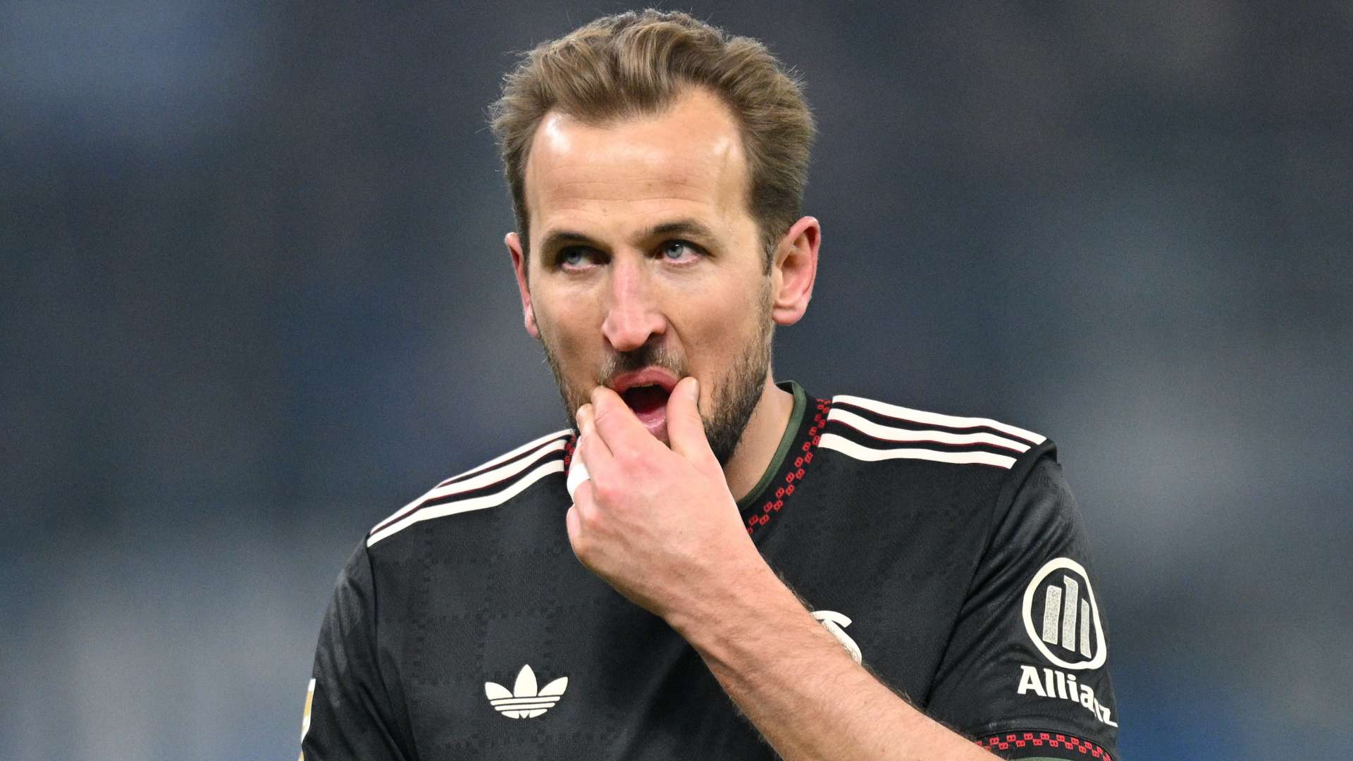 ไม่ใช่หน้าที่ของเขา! แฮร์รี เคนถูกอดีตกุนซือบาเยิร์นเตือนให้โฟกัสที่จุดแข็ง หลังบุนเดสลีกาผู้นำพลาดอีกนัด