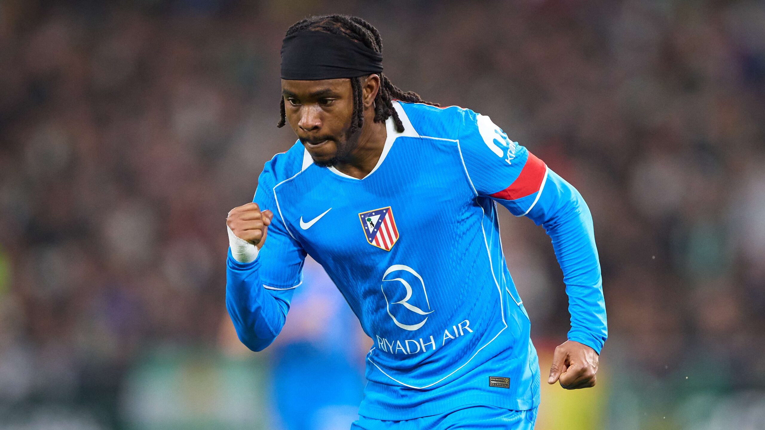 อเดโมลา ลุคแมน ประเดิมสนามกับแอตเลติโก มาดริด ด้วยประตูงดงาม นำทีมถล่มเบติส 5-0 ซิเมโอเน่ชมความแตกต่างของผู้เล่นใหม่