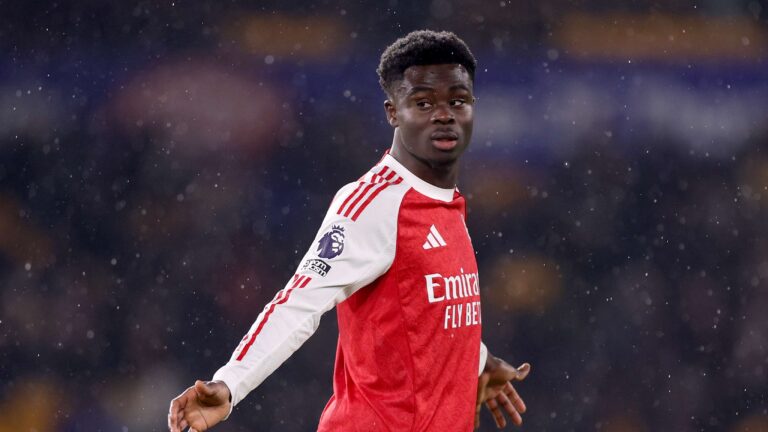 ตำนานทอตแน่มจวก ซากา กัปตันอาร์เซนอล เหน็บท่าทีไม่กระตือรือร้นหลังเสมอวูล์ฟส์