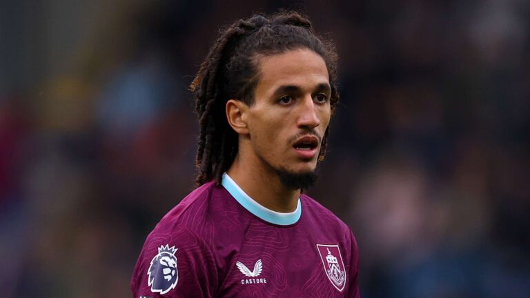 เบิร์นลีย์ ประณามการเหยียดผิวต่อ ฮานนิบาล เมเจบริ หลังเสมอ เชลซี ในพรีเมียร์ลีก