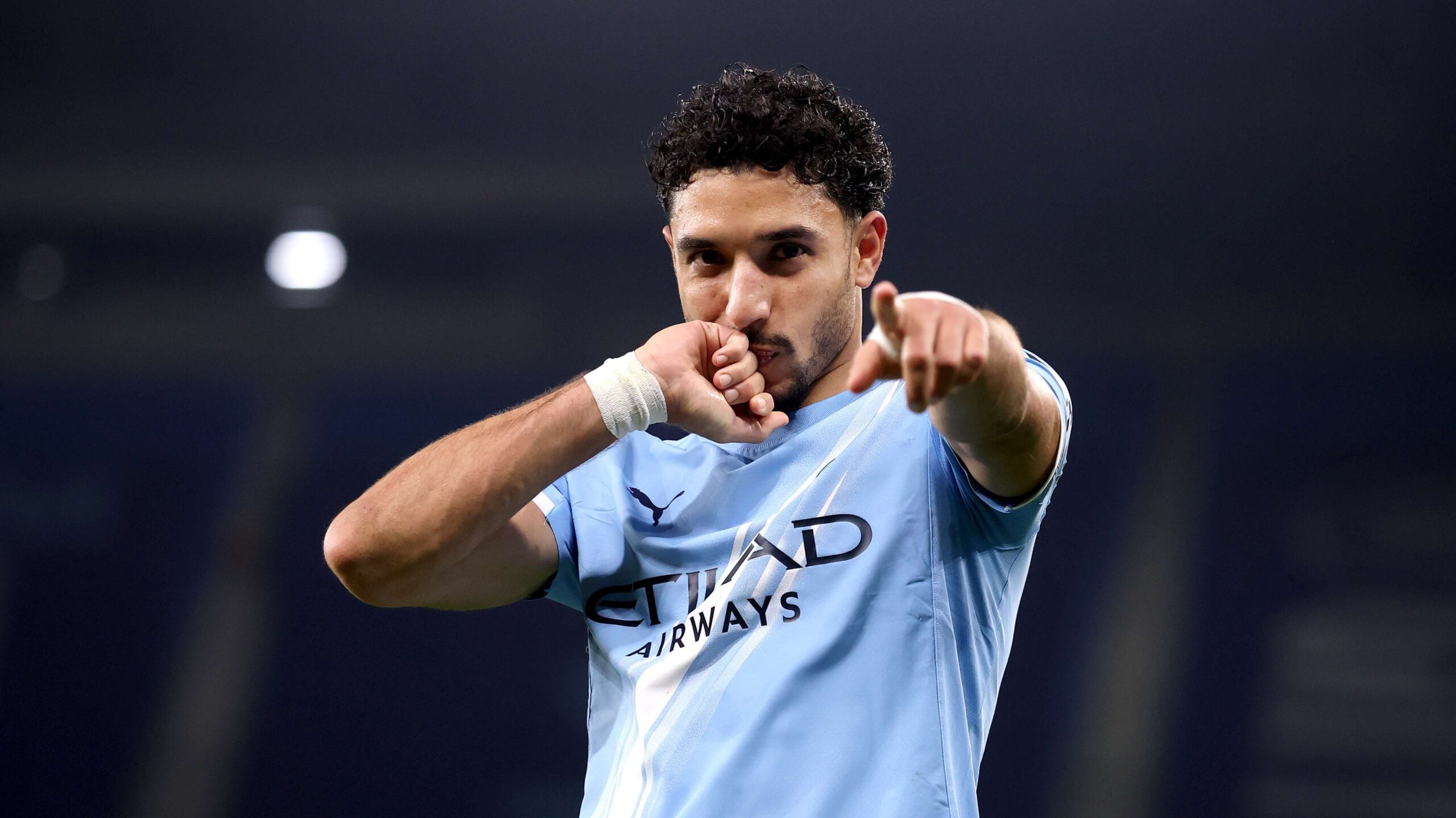 บาร์เซโลนาเล็ง ออมาร์ มาร์มูช จาก แมนเชสเตอร์ ซิตี้ เป็นตัวเลือกทดแทน จูเลียน อัลวาเรซ