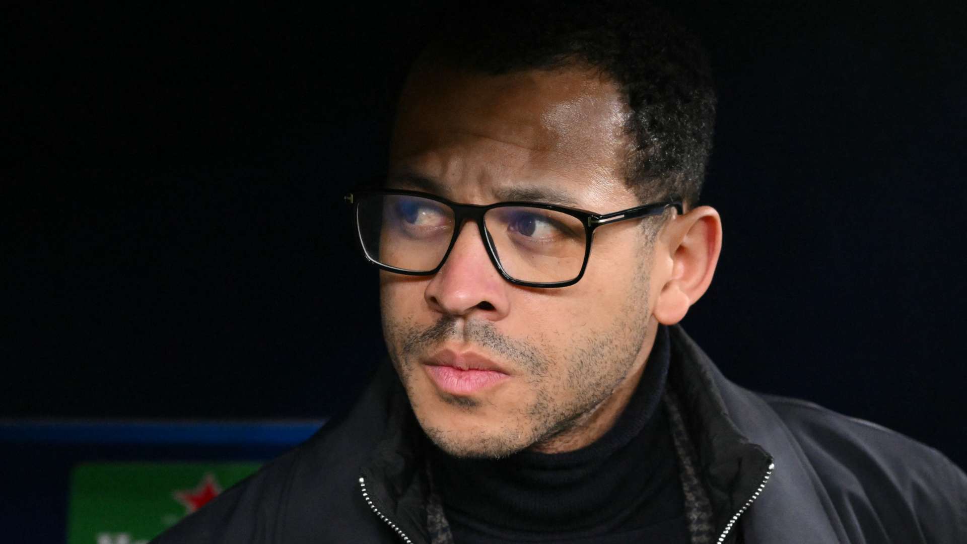 ลีอัม โรเซนียออร์ โกรธจัด! เชลซีพลาดเก็บชัยสองนัดติดจากลีดส์และเบิร์นลีย์ กระตุ้นแผนล่าตำแหน่งยูฟ่าแชมเปียนส์ลีก