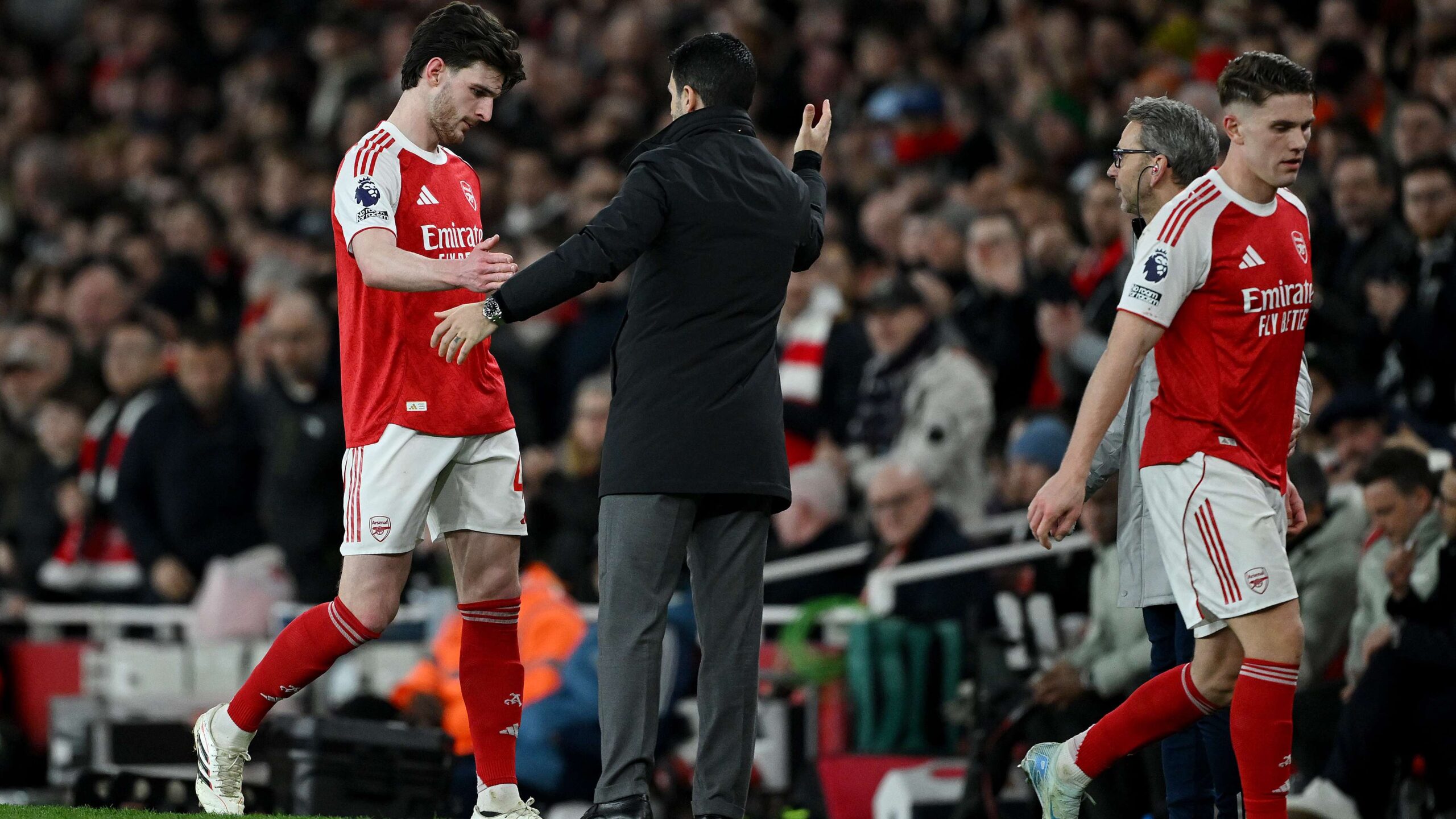 อาร์เซนอล คว้าชัยสำคัญเหนือเชลซี หลังกังวลอาการเดคลัน ไรซ์ ก่อนโปรแกรมแน่น ลุ้นพรีเมียร์ลีก