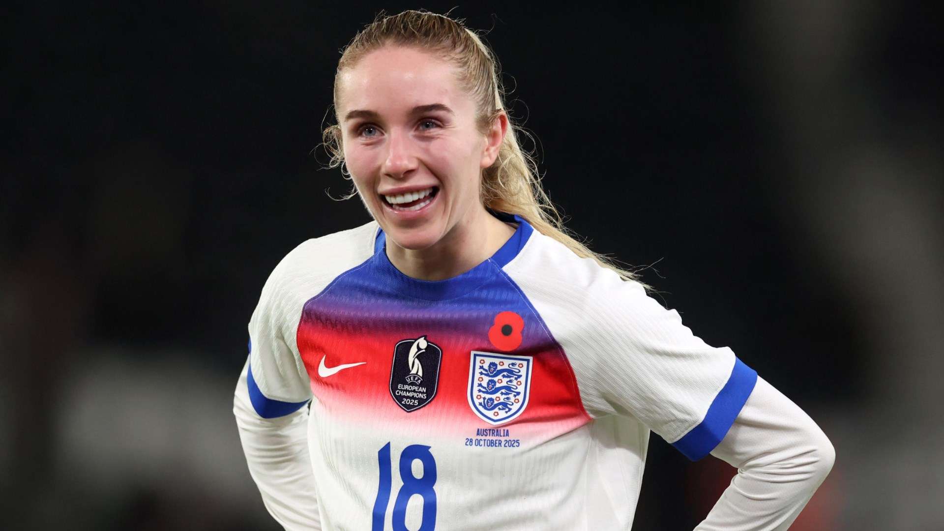 มิสซี่ บี เคิร์นส์ มิดฟิลด์ทีมชาติอังกฤษ ประกาศตั้งครรภ์ คาดคลอดกันยายน ก่อนคัดเวิลด์คัพ