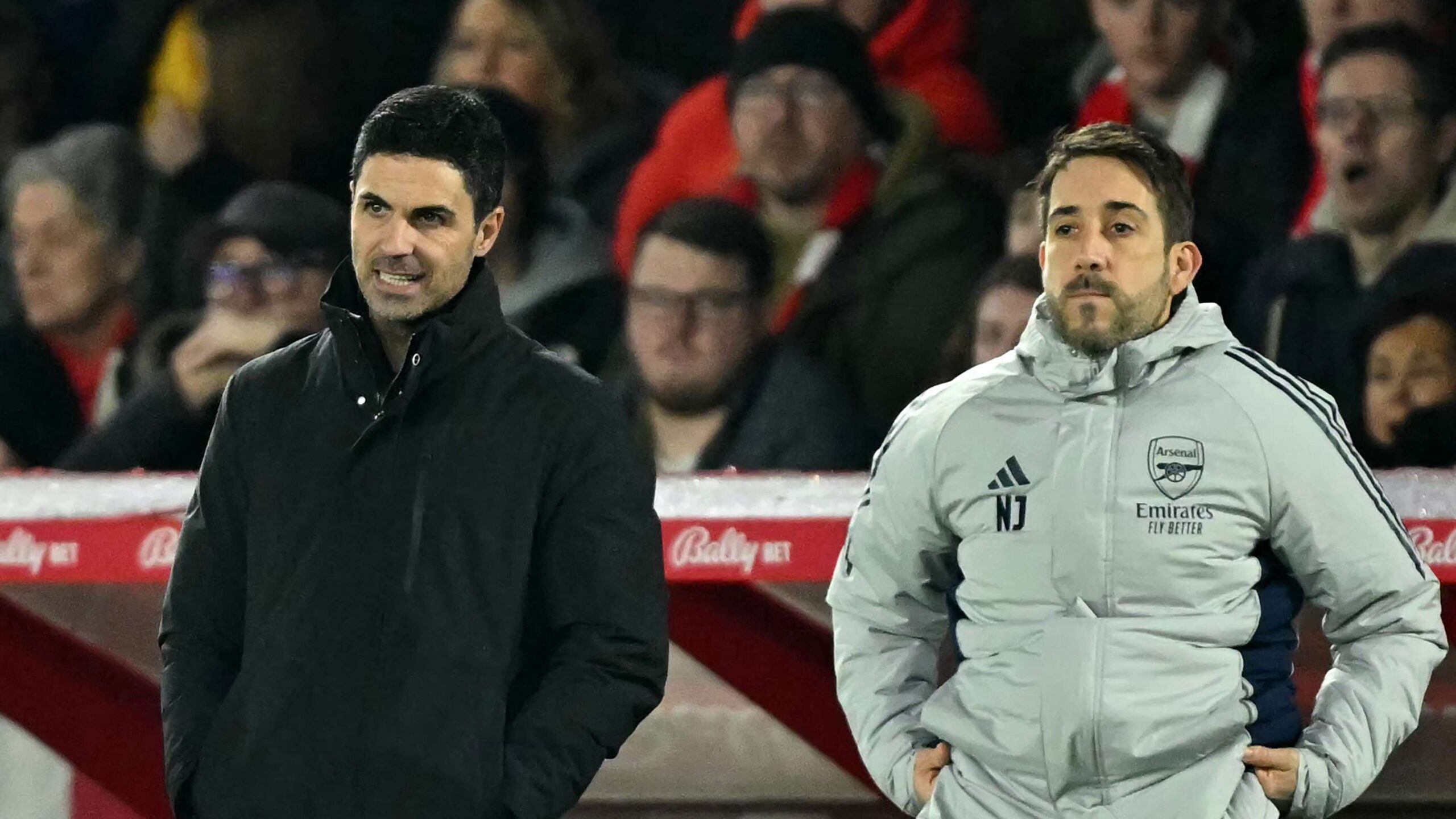 อาร์เซนอลจ่ายโบนัสให้ นิโคลัส โจเวร์ ทุกครั้งที่ยิงจากลูกตั้งเตะ เปิดเผยรายละเอียดสัญญาโค้ชลูกตั้งเตะ