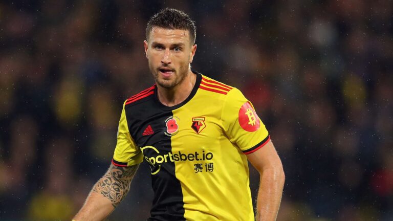 อดีตแข้งนิวคาสเซิล ยูไนเต็ด และทีมชาติเนเธอร์แลนด์ เปิดใจเรื่องติดโคเคน หลังอาการเข่าพังบังคับแขวนสตั๊ด