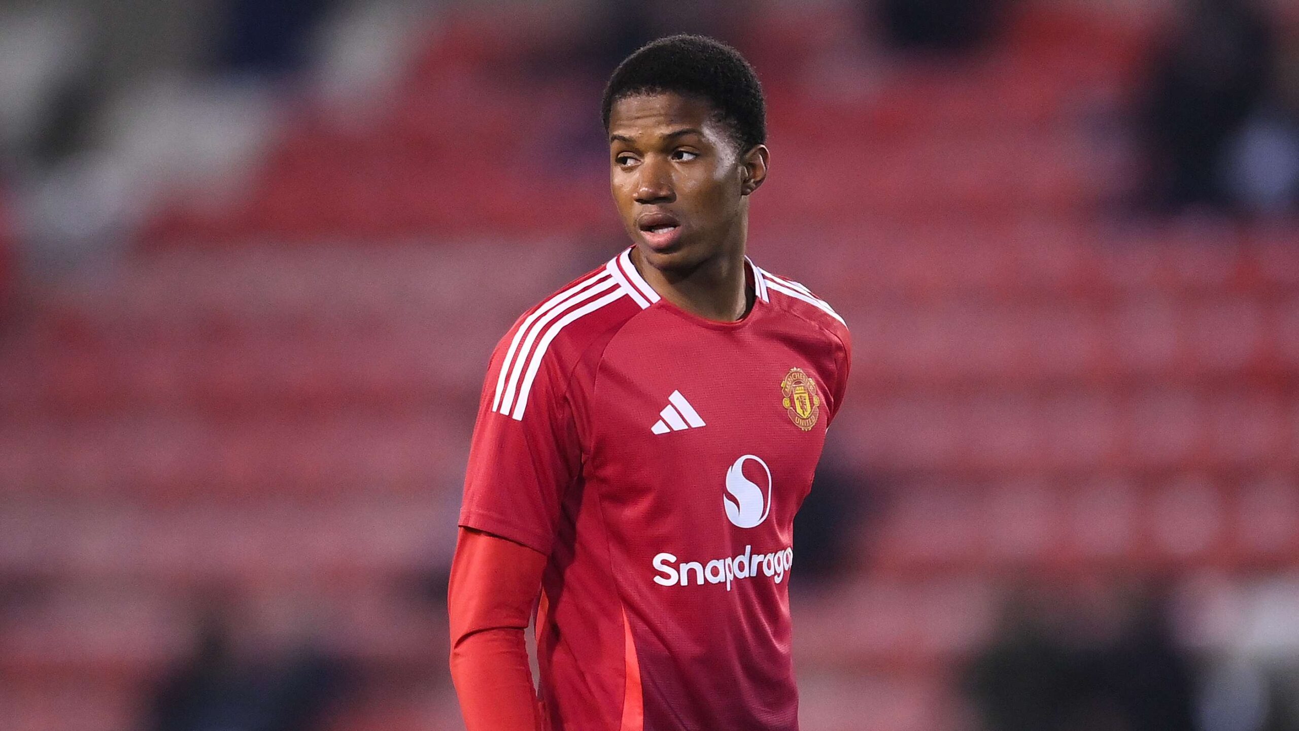 อาการบาดเจ็บศีรษะของ ชิโโด ออบี กระทบ แมนเชสเตอร์ ยูไนเต็ด ยู-21 ใน พรีเมียร์ลีก 2 กับ เชลซี