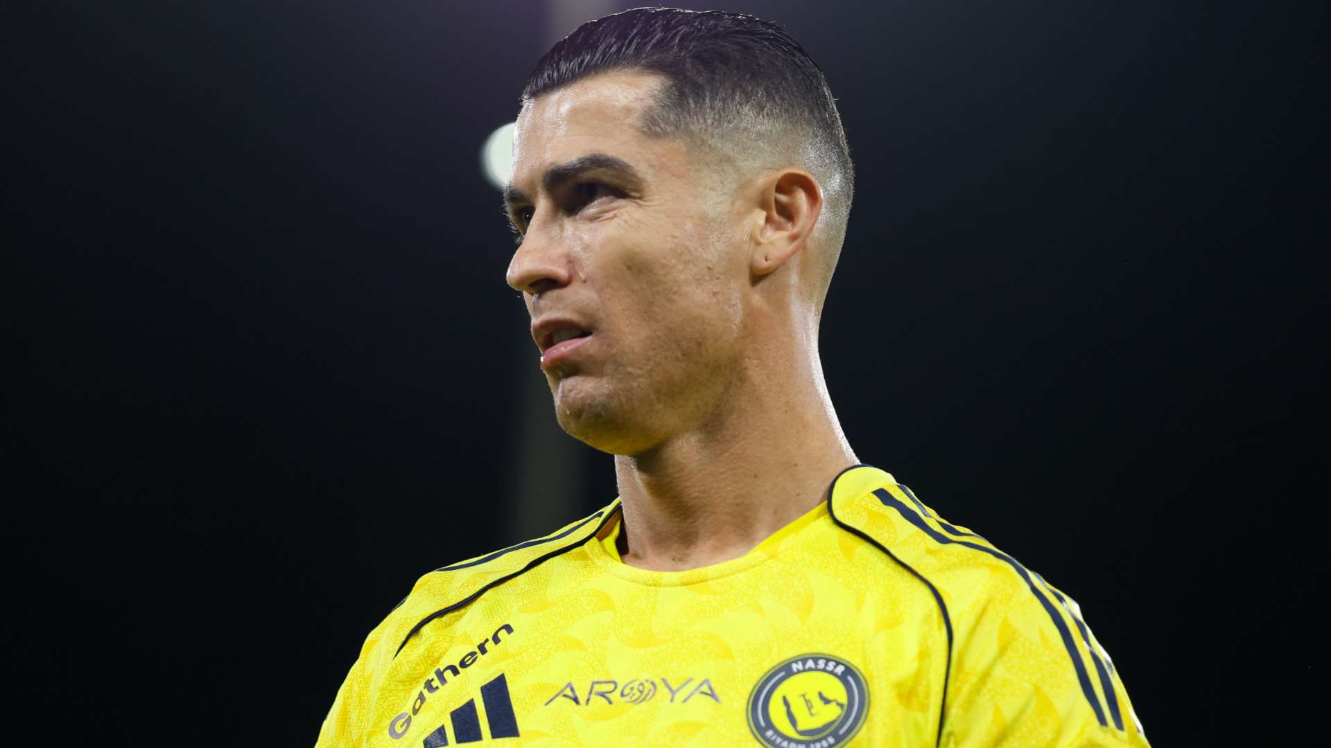 คริสเตียโน่ โรนัลโด เครื่องบินเจ็ทส่วนตัวออกจากซาอุดีอาระเบียมุ่งหน้ามาดริด ท่ามกลางเหตุการณ์โดรนโจมตีสถานทูตสหรัฐในริยาด