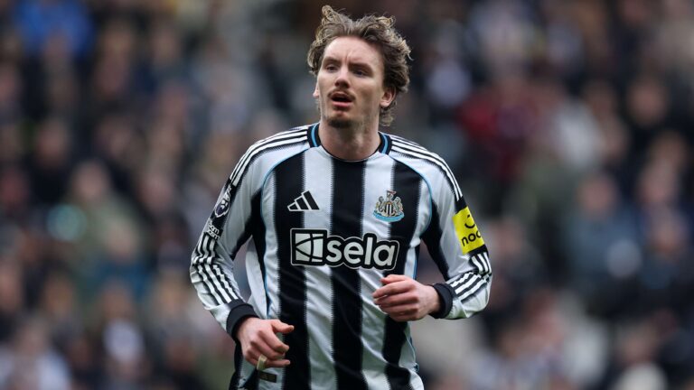 โรคระบาดระบาดในทีมกระทบความพร้อม! นิวคาสเซิลลุ้นฟิตวอลเทเมเด ก่อนพบแมนเชสเตอร์ ยูไนเต็ด