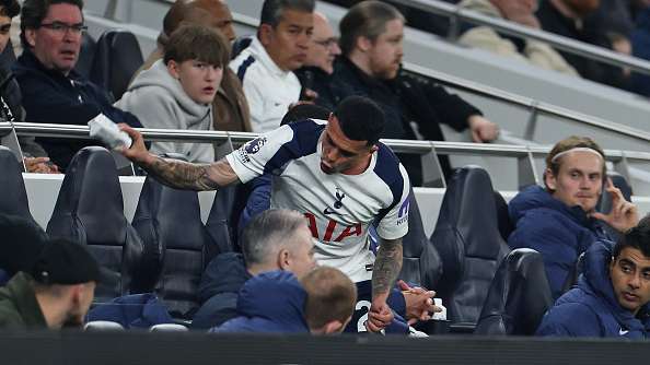 เปโดร ปอร์โร ระเบิดอารมณ์! ดาวเตะท็อตแน่ม โกรธจัดหลังถูกเปลี่ยนตัวโดยอิกอร์ ทูดอร์ ในเกมแพ้คริสตัล พาเลซ 1-3