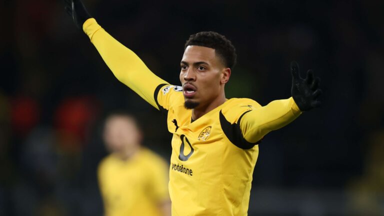 เฟลิกซ์ เนเมชา ถูกมองขาดความมุ่งมั่น แม้ฤดูกาลโดดเด่นกับดอร์ทมุนด์ เชื่อมโยงกับแมนเชสเตอร์ ซิตี้