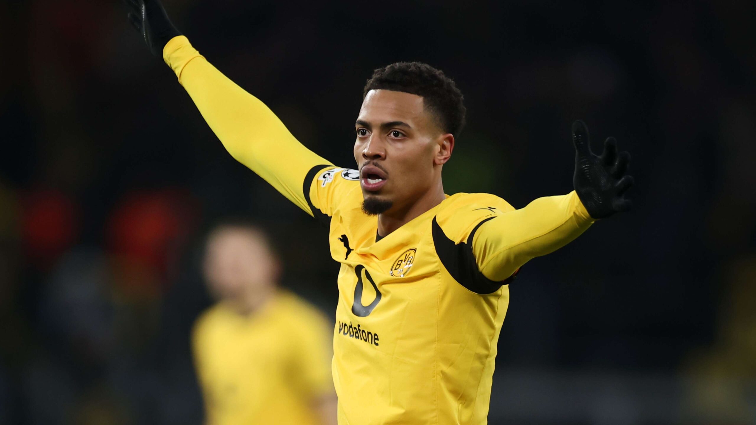 เฟลิกซ์ เนเมชา ถูกมองขาดความมุ่งมั่น แม้ฤดูกาลโดดเด่นกับดอร์ทมุนด์ เชื่อมโยงกับแมนเชสเตอร์ ซิตี้