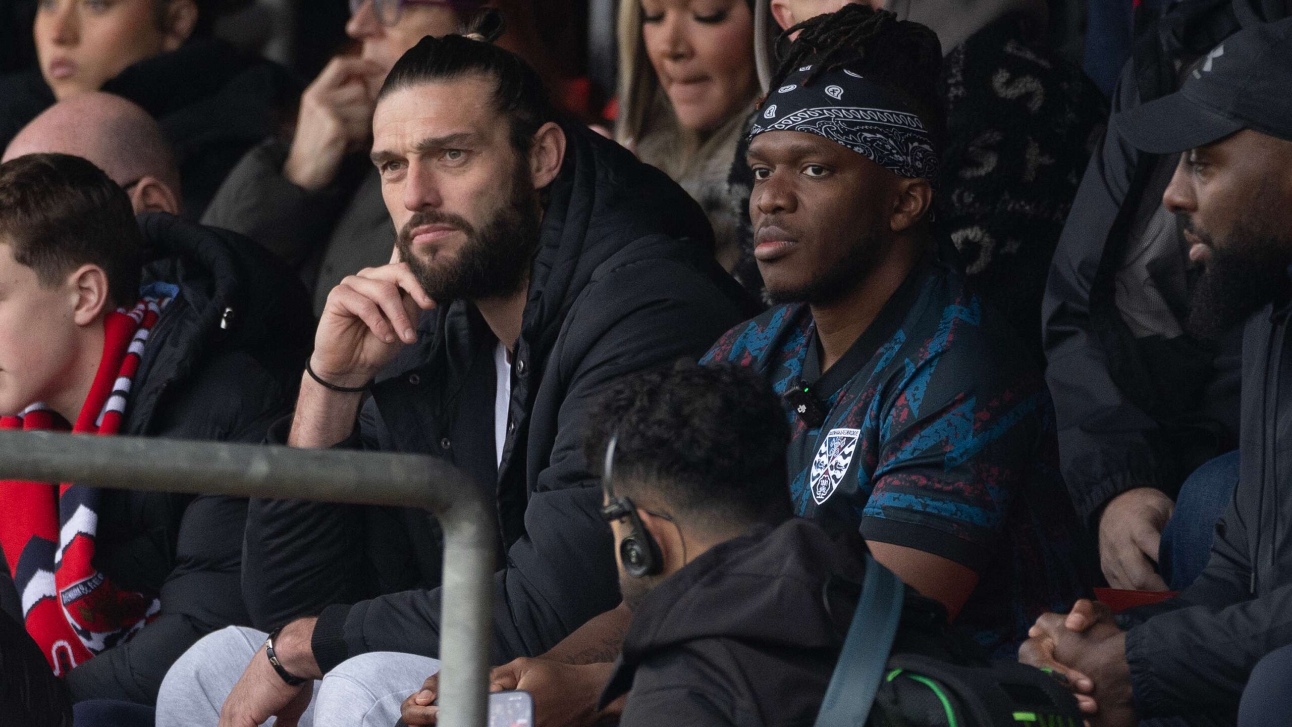 เคเอสไอร่วมเป็นเจ้าของเดจาแกรม แอนด์ เรดบริดจ์ และเฉลิมฉลองในสนามกับ แอนดี้ คาร์โรลล์