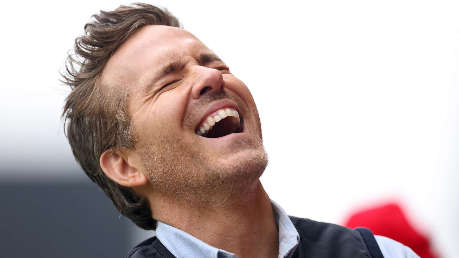 ไรอัน เรย์โนลด์สใกล้ซื้อทีมบราซิลหรือไม่? ผู้ร่วมถือหุ้นเว็กซ์แรมชี้แจงข่าวลือใหม่