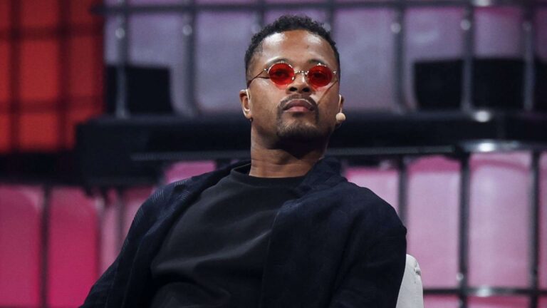 เอ็นดริก ดาวรุ่งบราซิลระเบิดฟอร์มกับลียง กระตุ้นแมนเชสเตอร์ ยูไนเต็ด ล่าตัว