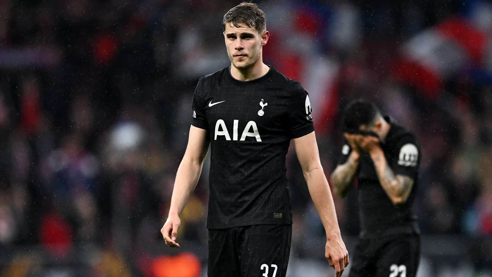 มิคกี้ ฟาน เดอ เฟน ยอมรับสถานการณ์วันสิ้นโลกหลังท็อตแน่มแพ้แอตเลติโก มาดริด 5-2 ในยูฟ่า แชมเปียนส์ ลีก