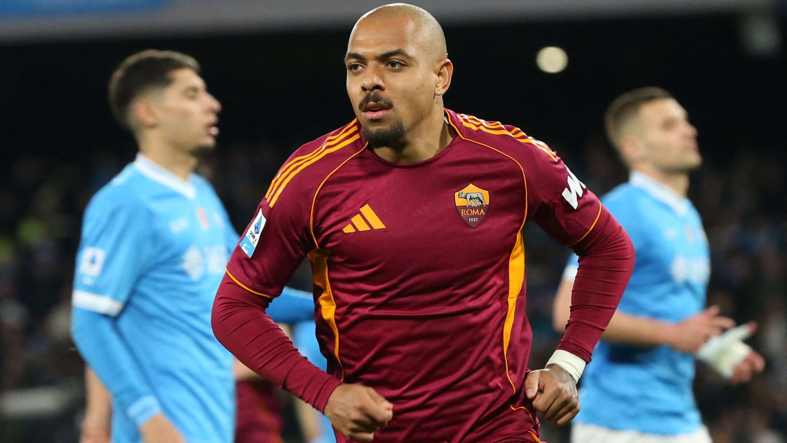 มาเลน ยืมตัว โรมา พลิกโฉมแนวรุกกรุงโรม โดยกัสเปอร์รินี ปรับ มาเลน เป็นศูนย์หน้า