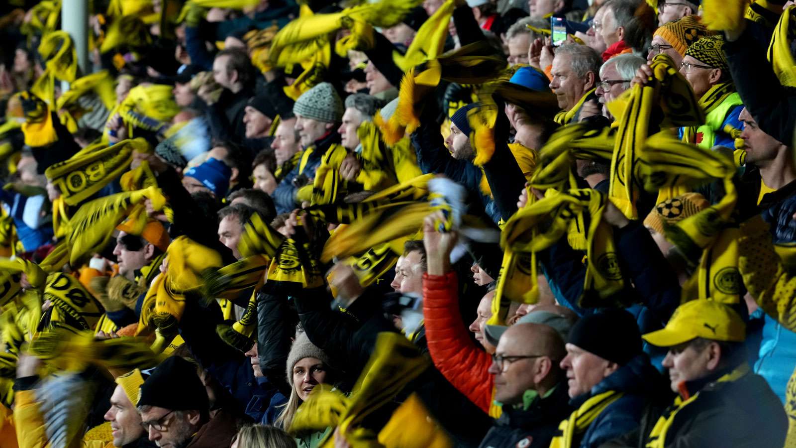 เซอร์ไพรส์ใหญ่ในยูฟ่าแชมเปียนส์ลีก รถถังสีเหลืองบอโด/กลิมต์กวาดยุโรปต่อเนื่อง