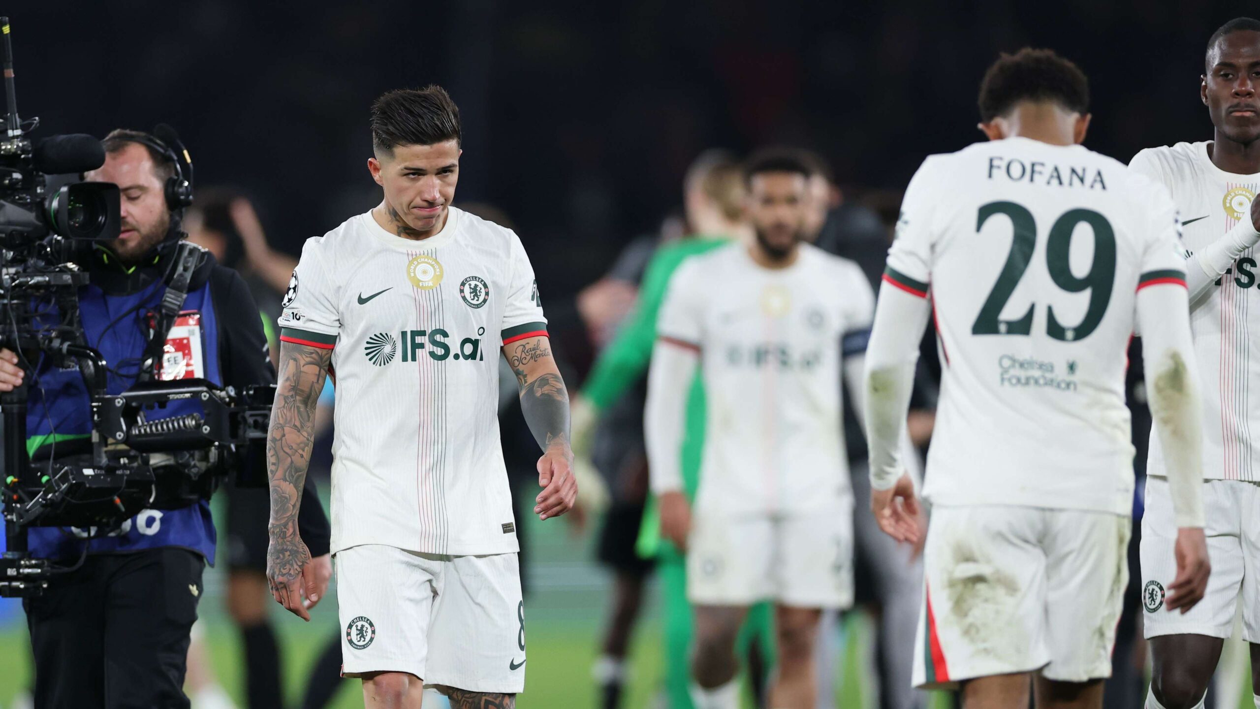 ผลลัพธ์ฝันร้ายของบิ๊กทีมอังกฤษในแชมเปียนส์ลีกกระทบโอกาสคว้าโควต้าแชมเปียนส์ลีก 5 ที่นั่งฤดูกาลหน้า