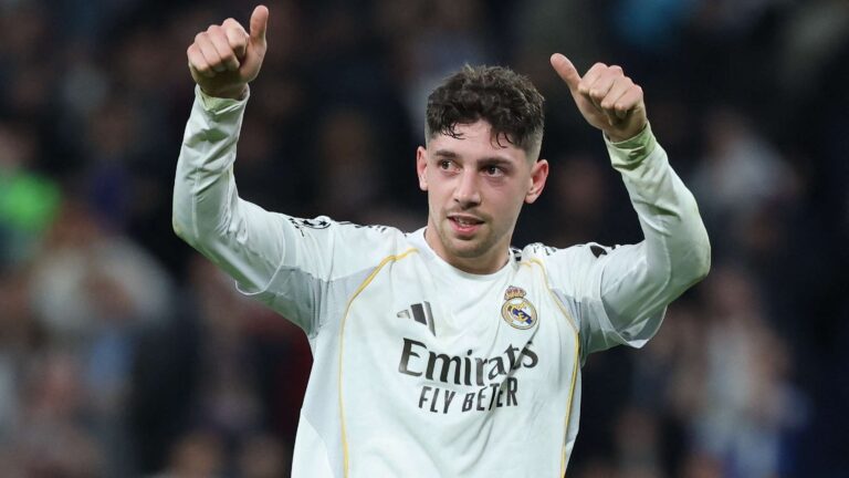 วัลเวร์เดออธิบายกลยุทธ์การเคลื่อนไหวของอาร์เบโลอา ที่เป็นหัวใจแฮททริคพาแมนเชสเตอร์ ซิตี้ร่วง