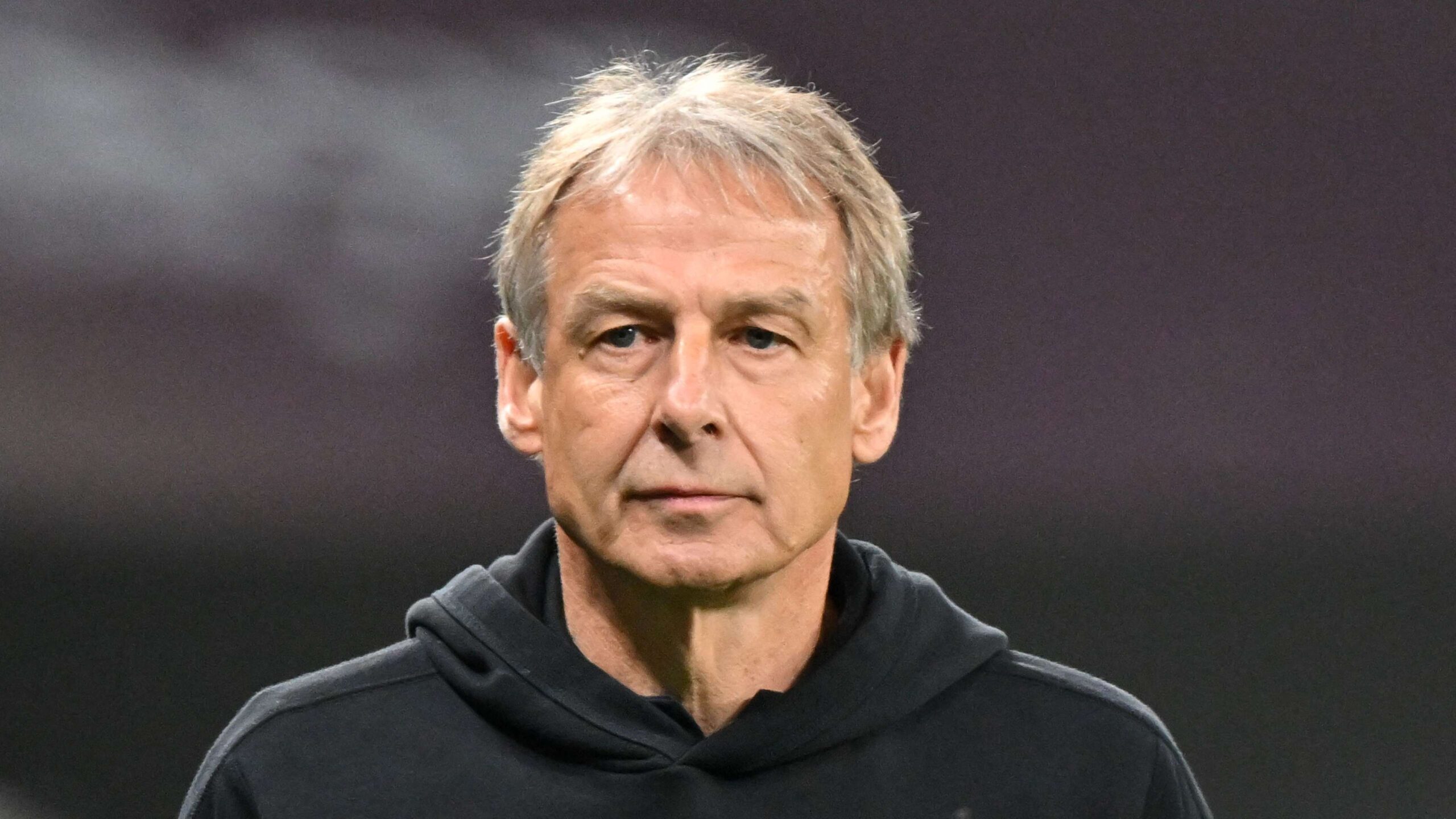 จูร์เกน คลินส์มันน์ ตอบข่าวโยงคุมสเปอร์ส ขณะที่แรงกดดันต่ออิกอร์ ตูดอร์พุ่งสูง