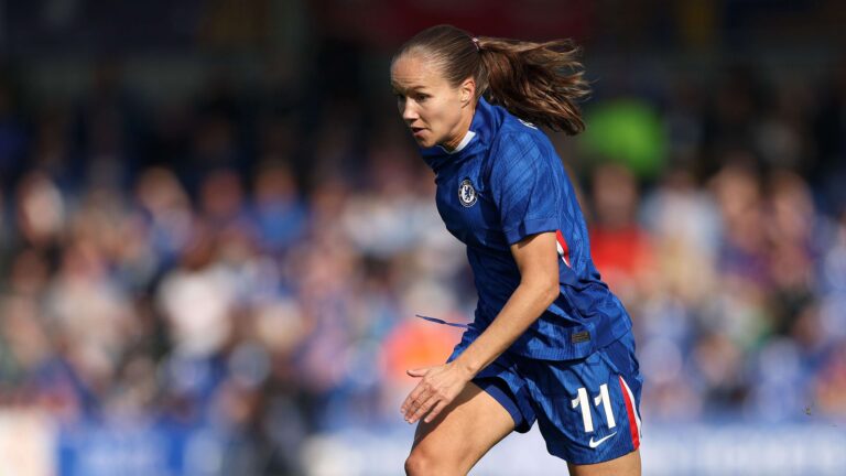 กูโร เรเทน ย้ายซบ กอธม เอฟซี ในลีกฟุตบอลหญิงแห่งชาติอเมริกา ผ่านวิดีโออารมณ์