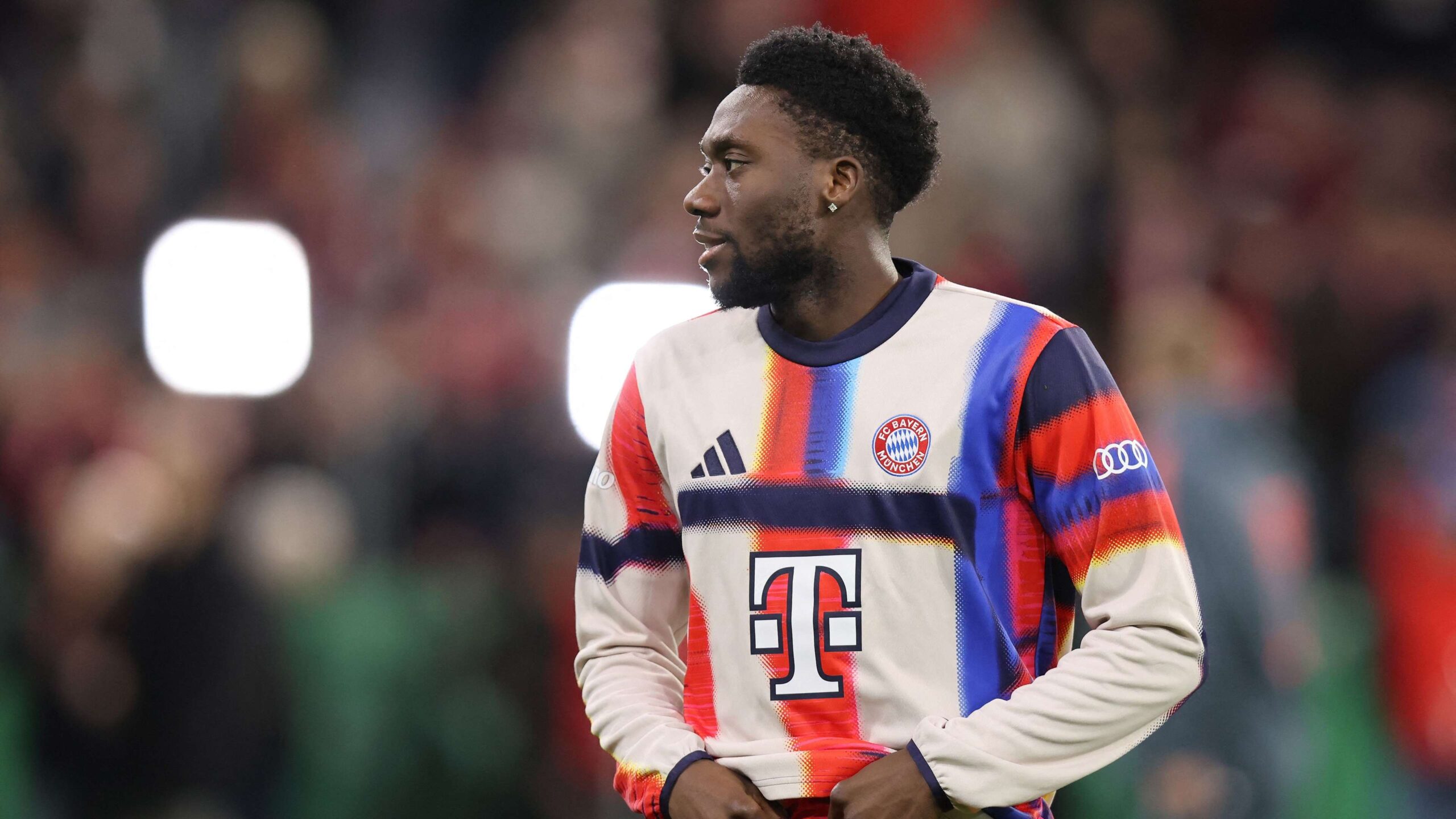 บาเยิร์น มิวนิค ได้รับข่าวดีอาการบาดเจ็บของ อัลฟอนโซ เดวีส์ ลดความรุนแรง ตามคำยืนยันจากเฮดโค้ชทีมชาติแคนาดา