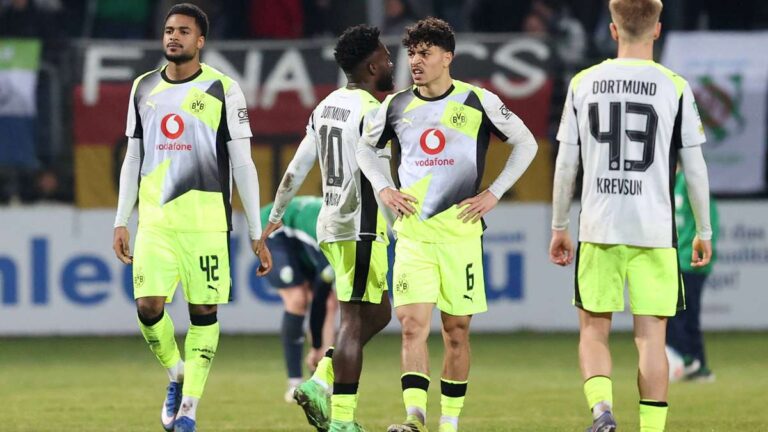 ทีมสำรองของดอร์ทมุนด์ห่างไกลจากการเลื่อนชั้น หลังผ่านแล้ว 26 นัดใน Regionalliga เวสต์