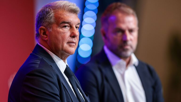 ฟลิคอาจอยู่คุมทัพบาร์เซโลนาต่อไปอีกห้าปี ตามคำยืนยันของลาปอร์ตา