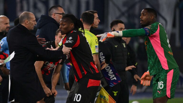 ราฟาเอล เลา ตอบโต้ด้วยพระคัมภีร์หลังเหตุปะทะกับคริสเตียน พูลิซิช และการถูกเปลี่ยนตัวในการพ่ายลาซิโอของเอซี มิลาน