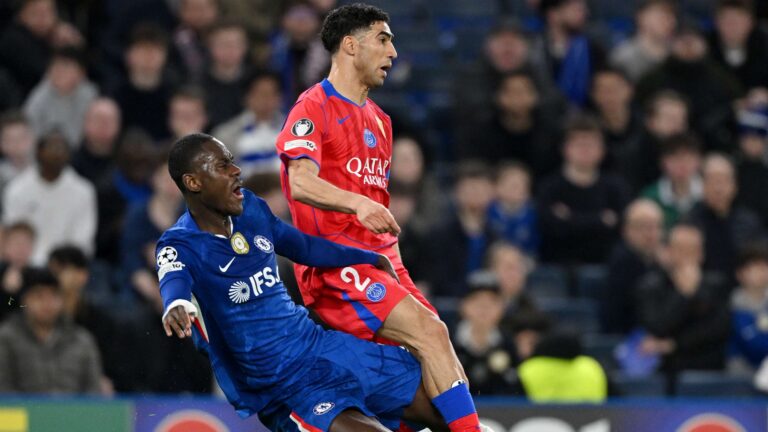 เชลซีเผชิญวิกฤตแนวรับหลังชาโลบาห์บาดเจ็บสาหัสในเกมแพ้ปารีส แซงต์ แชร์กแมง ยูฟ่าแชมเปียนส์ลีก