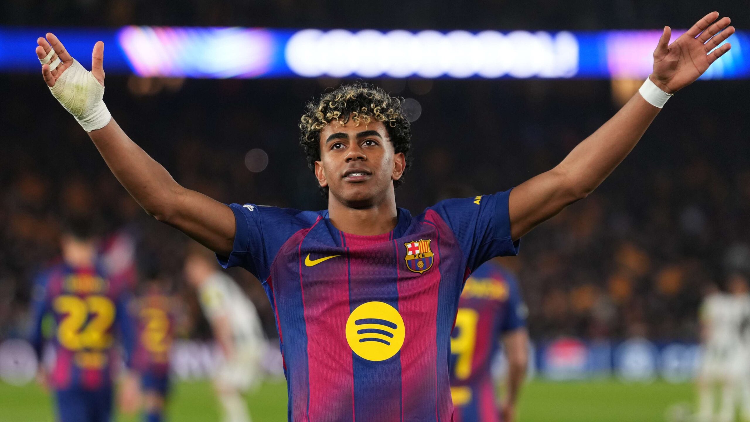 บาร์เซโลนา สร้างคลื่นสั่นสะเทือน แชมเปียนส์ลีก หลังถล่มนิวคาสเซิล 8-3 คว้าตั๋วเข้ารอบ