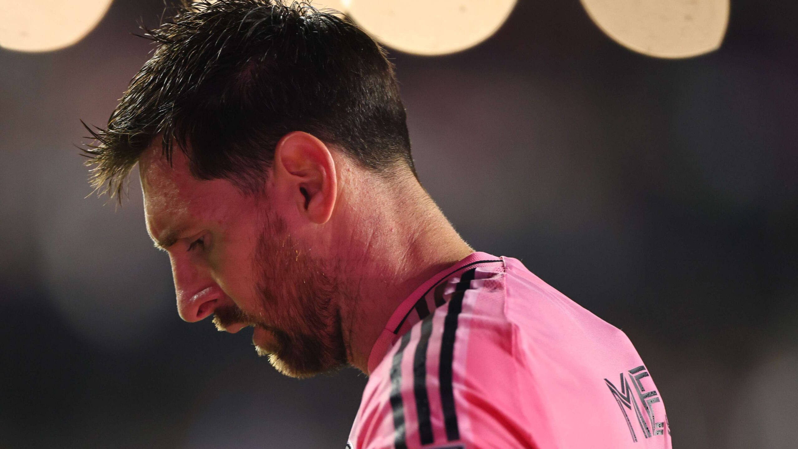 เมสซี ซัดประตูที่ 900 ให้ อินเตอร์ ไมอามี แต่ เฮอรอนส์ ตกรอบ CONCACAF แชมเปี้ยนส์ คัพ ด้วยกฎประตูทีมเยือน