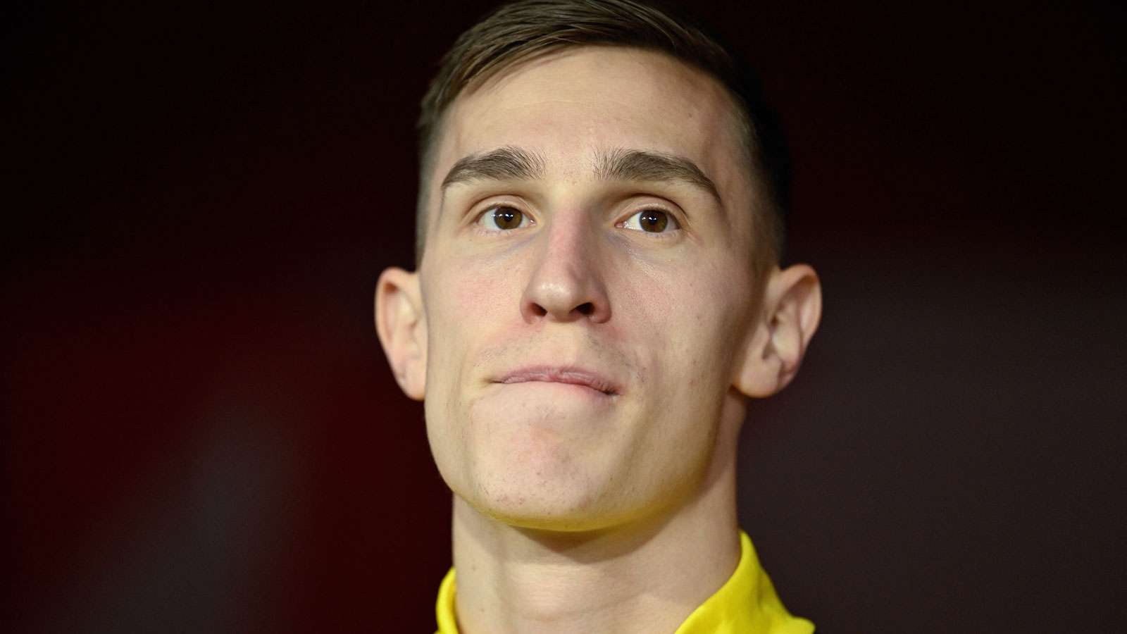 บีวีบี: นิโโก้ ชล็อตเทอร์เบ็คเป็นผู้ได้รับค่าเหนื่อยสูงสุดคนใหม่ — พร้อมเงื่อนไขปล่อยตัว