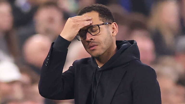 เชลซีพ่ายเอเวอร์ตัน 0-3 โรเซนียร์ยอมรับเป็นค่ำคืนที่น่าผิดหวังที่สุดนับตั้งรับตำแหน่งกุนซือ