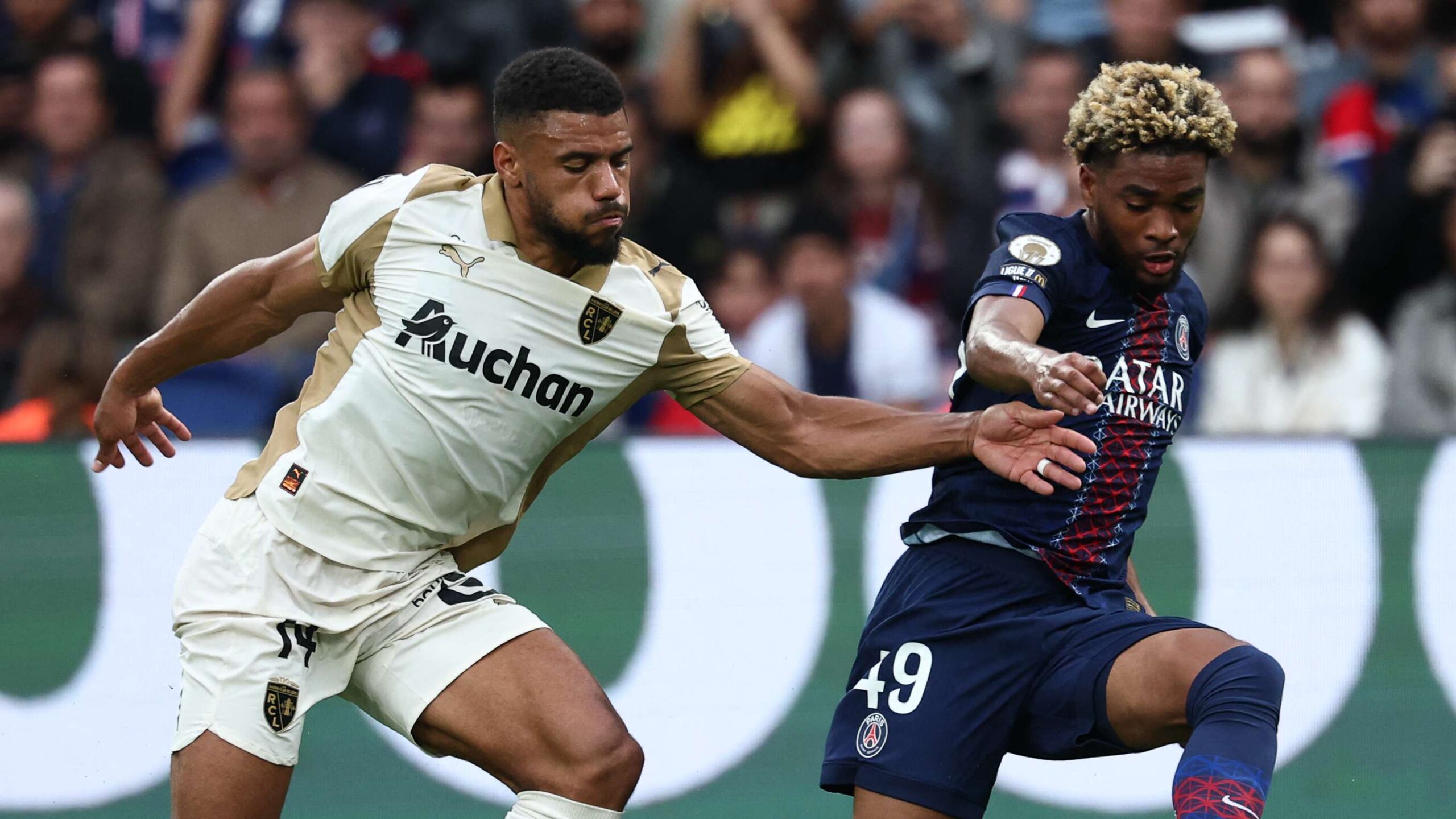 ล็องส์ปฏิเสธข้อเสนอเลื่อนแมตช์หัวตารางลีกเอิง เพื่อเตรียมลุยยูฟ่า แชมเปี้ยนส์ลีก พบ ลิเวอร์พูล